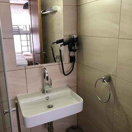 Ec Hotel